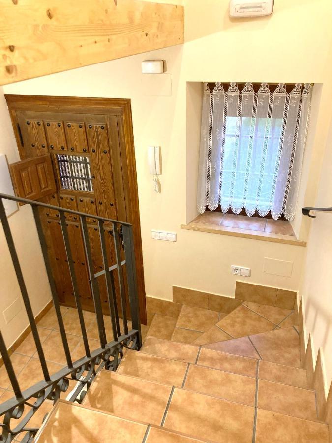 La Portada De Abajo Villa Gallegos Exterior photo